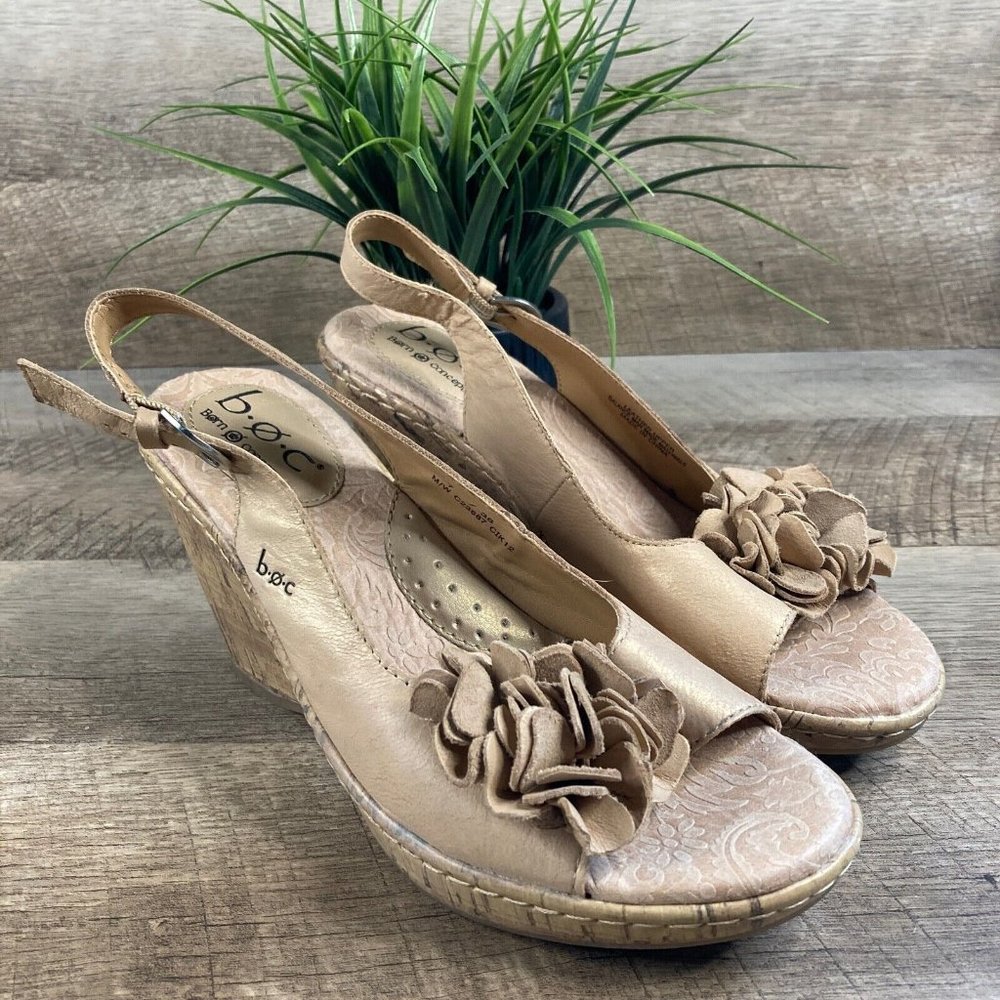 Born Concept BOC Beige Peep Toe Sandals Slingback Cork Wedge Flowers Womens Sz 7